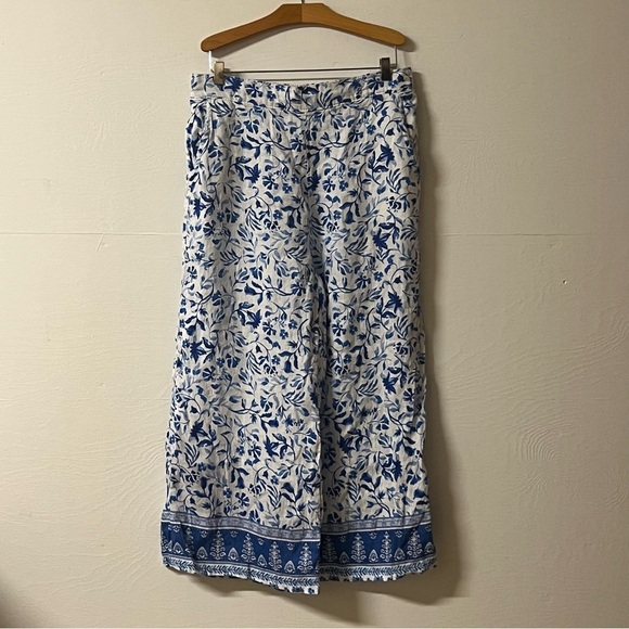 Floral Blue and White Wide-Leg Pants - Picture 1 of 6